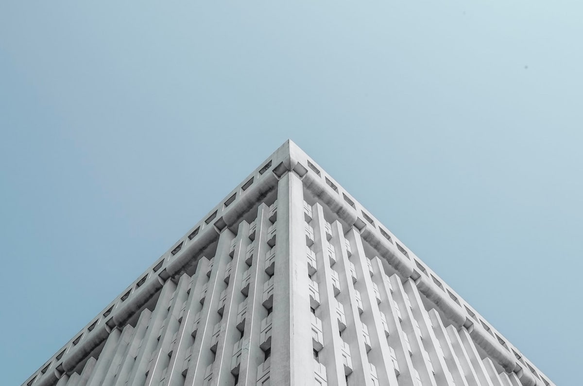 2亿欧引爆冲突！皇马下通牒，姆巴佩拒战曼城悬念拉满