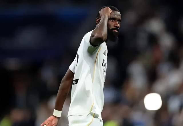 伤愈归来,33岁吕迪格再现巅峰状态:严防哈兰德重塑皇马后防核心